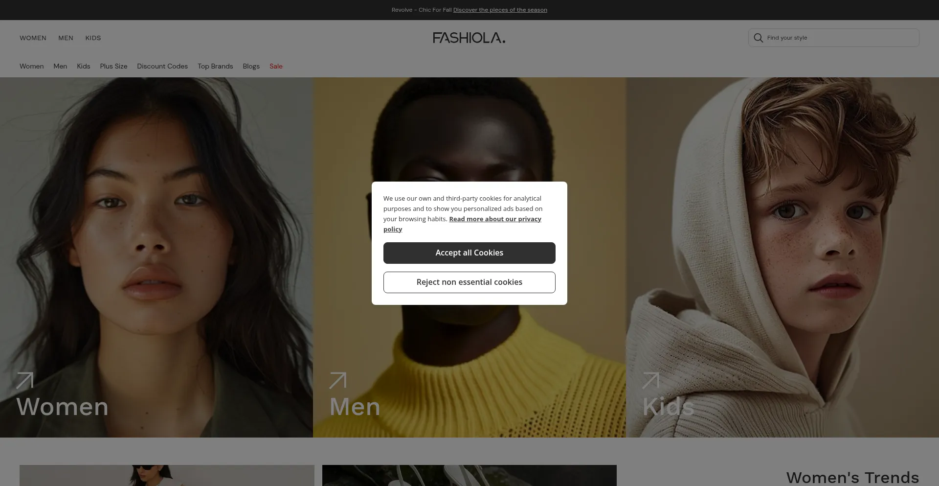 Website screenshot of Fashiola.com