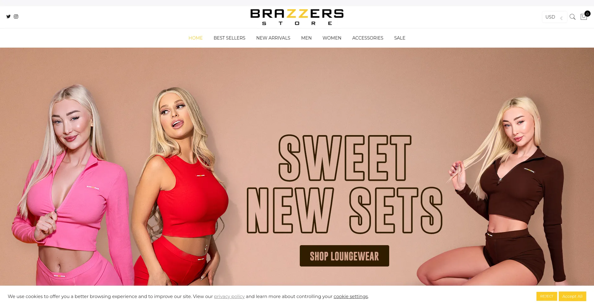 Website screenshot of Officialzzstore.com